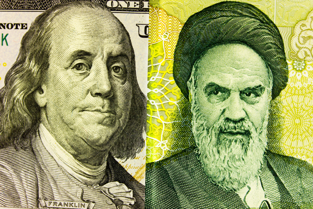 Iranian tensions shaking up markets: Photo of US and Iranian currency together