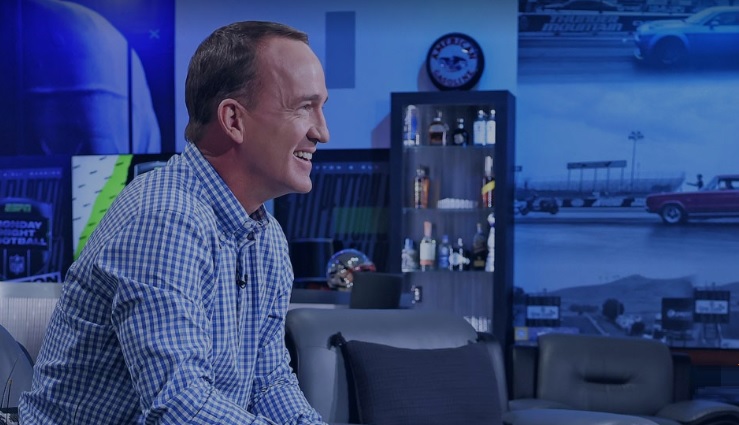 ESPN reportedly paying Eli, Peyton Manning around $12-18 million annually  for Manningcast