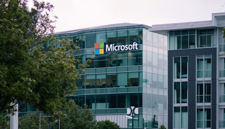 microsoft building pixabay